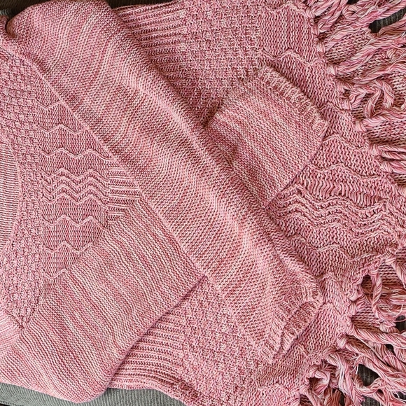 Bohemian Style Sweater - Picture 9 of 10